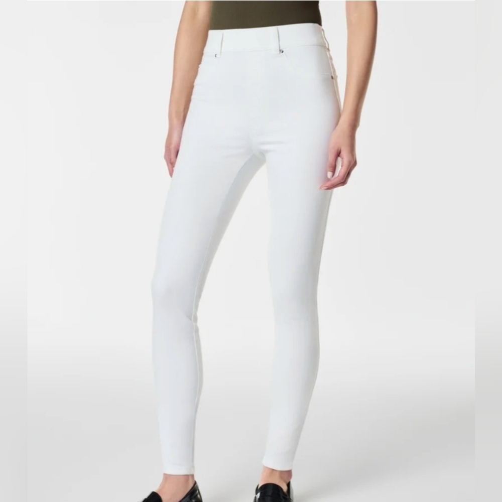 SPANXshape EveryWear Ankle Skinny Jeans